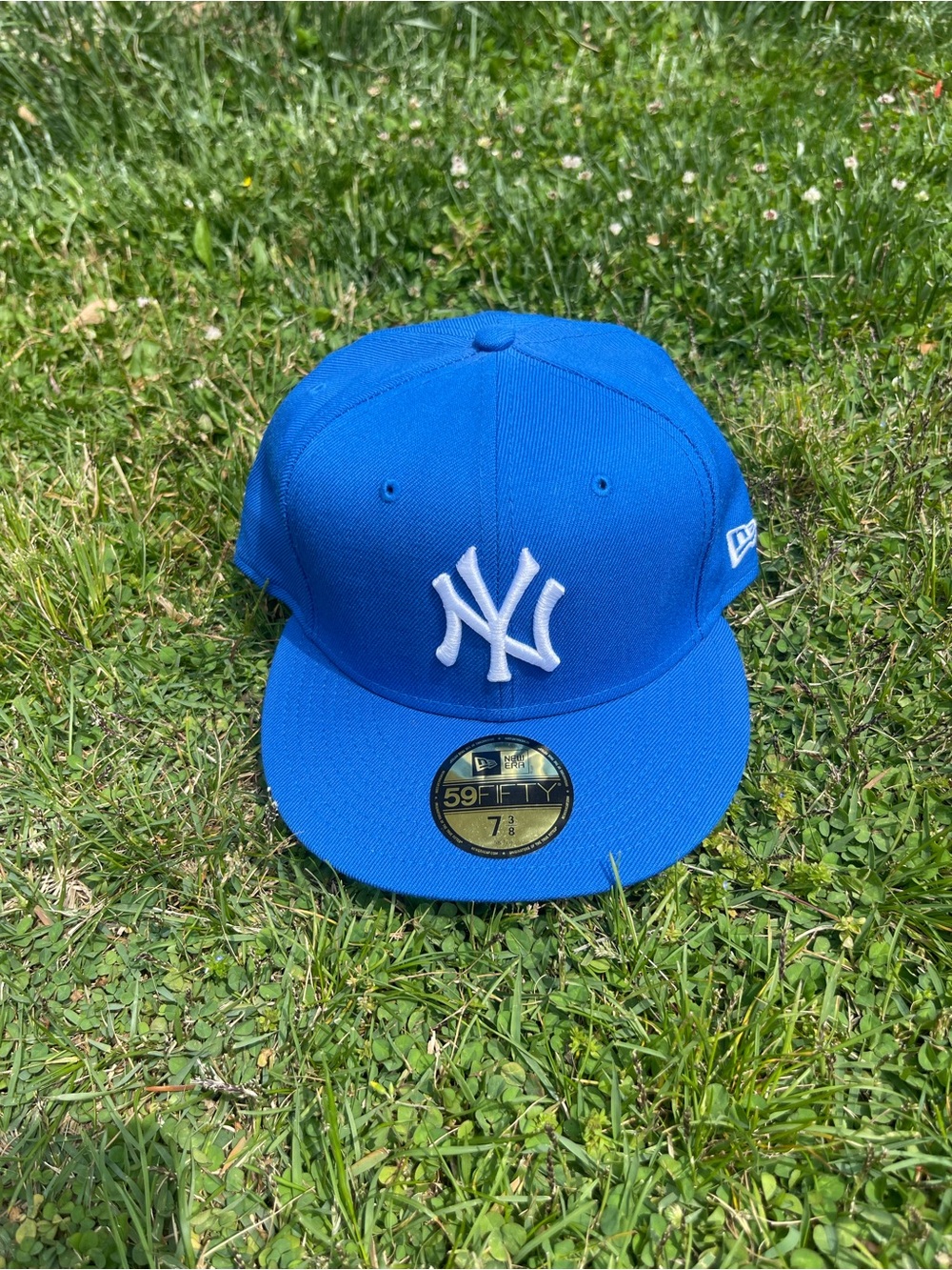 New Era Royal Blue New York Yankees Fitted Cap with White Logo 7-3/8